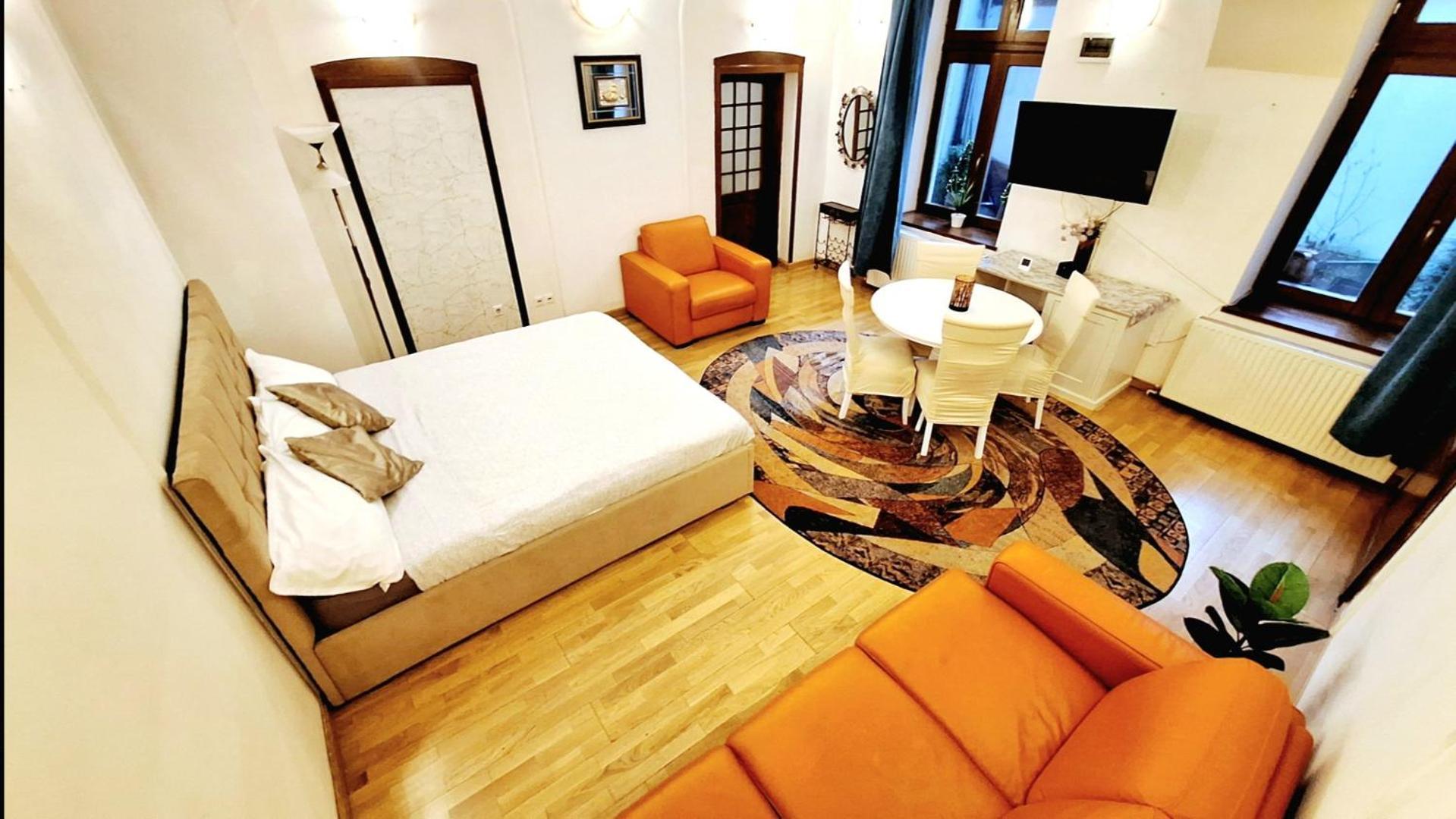 Ada Old Town Apartments 3 Брашов Екстериор снимка